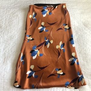 Floral Midi satin skirt in size medium.